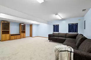 8421 Stratford Dr, Tinley Park, IL 60487 - Photo 18