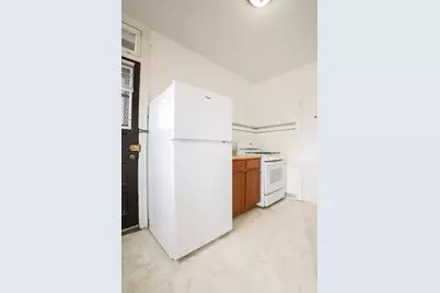 7447 N Claremont Avenue #3F, Chicago, IL 60645 - Photo 8