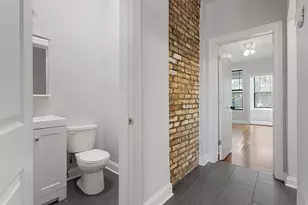 1638 W Jonquil Terrace, Chicago, IL 60626 - Photo 6