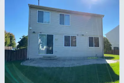 2430 Lenox Circle, Montgomery, IL 60538 - Photo 2