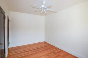 2022 W Berwyn Ave, Chicago, IL 60625 - Photo 10