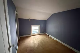 124 S Elm St, Franklin Grove, IL 61031 - Photo 12