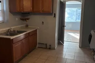 4605 S Fairfield Ave, Chicago, IL 60632 - Photo 6