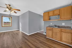 16108 Anderson Rd, Pecatonica, IL 61063 - Photo 8