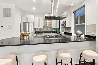 853 N Wood Street #1, Chicago, IL 60622 - Photo 8