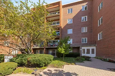 515 N Main Street #4AS, Glen Ellyn, IL 60137 - Photo 2