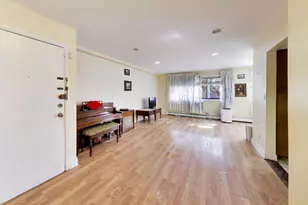 1600 W Greenleaf Ave, Chicago, IL 60626 - Photo 12