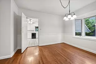 2509 Thayer St, Evanston, IL 60201 - Photo 8