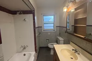 618 N Oplaine Rd, Gurnee, IL 60031 - Photo 10