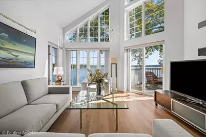 247 Sandy Point Lane, Lake Zurich, IL 60047 - Photo 10