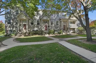 1107 Manchester Cir, Grayslake, IL 60030 - Photo 2