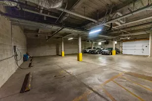 2111 S Halsted St, Chicago, IL 60608 - Photo 22