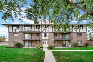 11042 S Theresa Circle, Palos Hills, IL 60465 - Photo 18