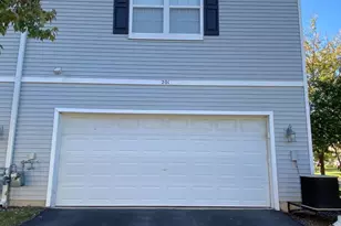 201 Springbrook Trail S, Oswego, IL 60543 - Photo 2