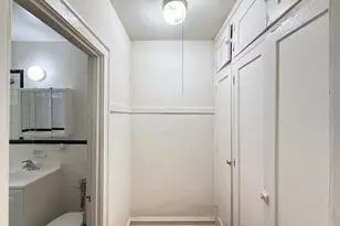 917 W Eastwood Ave, Chicago, IL 60640 - Photo 16
