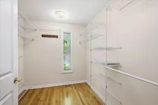 629 Juniper Rd, Glenview, IL 60025 - Photo 14