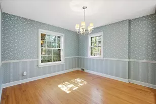 629 Juniper Rd, Glenview, IL 60025 - Photo 6