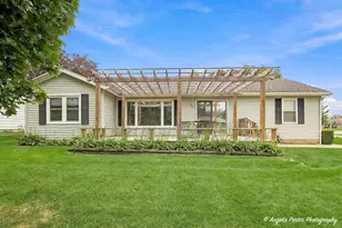 948 Wiltshire Dr, McHenry, IL 60050 - Photo 26
