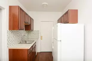 931 W Sunnyside Ave, Chicago, IL 60640 - Photo 4