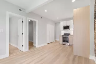 1554 W Juneway Terrace, Chicago, IL 60626 - Photo 4