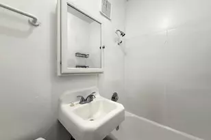 4060 N Kenmore Ave, Chicago, IL 60613 - Photo 18