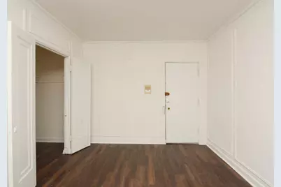 4060 N Kenmore Avenue #208, Chicago, IL 60613 - Photo 8