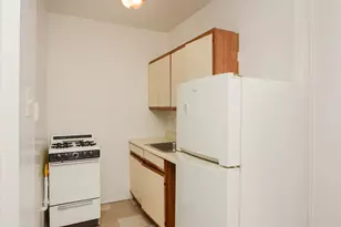 4060 N Kenmore Ave, Chicago, IL 60613 - Photo 2