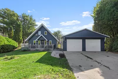 4686 E 2351st Road, Lake Holiday, IL 60552 - Photo 2