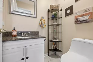 9239 Woodbury Ct, Orland Park, IL 60462 - Photo 8