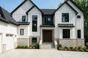 4031 Venard Rd, Downers Grove, IL 60515 - Photo 1