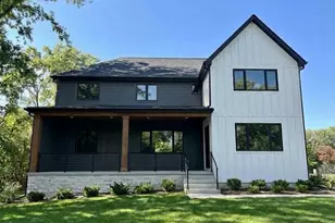 4031 Venard Rd, Downers Grove, IL 60515 - Photo 2