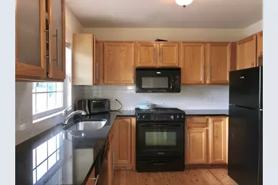 104 Lesley Lane, Crystal Lake, IL 60014 - Photo 2