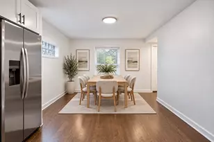 9926 S Luella Ave, Chicago, IL 60617 - Photo 4