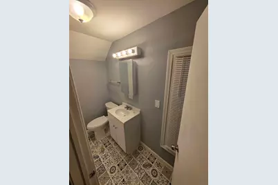 8013 S Marquette Avenue, Chicago, IL 60617 - Photo 10