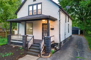 423 E 144th St, Dolton, IL 60419 - Photo 2