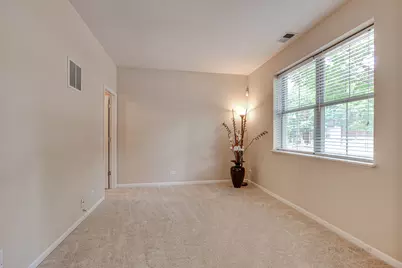 726 Summit Lane, Vernon Hills, IL 60061 - Photo 6