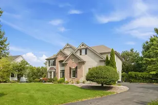 3818 Grand View Ct, Saint Charles, IL 60175 - Photo 38
