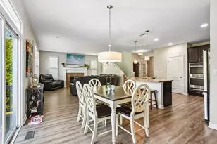 26W600 Churchill Rd, Winfield, IL 60190 - Photo 6