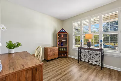 26W600 Churchill Road, Winfield, IL 60190 - Photo 8