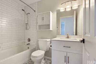 315 Alexandria Drive, Vernon Hills, IL 60061 - Photo 22
