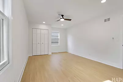 315 Alexandria Drive, Vernon Hills, IL 60061 - Photo 16