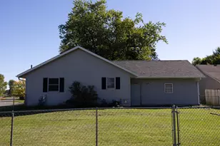 100 Adams St, Ridott, IL 61067 - Photo 20