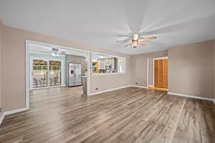 6231 Linden Ln, La Grange Highlands, IL 60525 - Photo 6