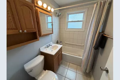 221 E Dickens Avenue, Northlake, IL 60164 - Photo 20