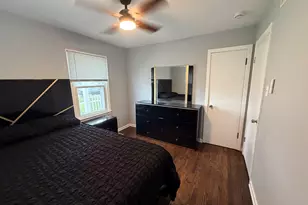 221 E Dickens Ave, Northlake, IL 60164 - Photo 22