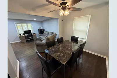221 E Dickens Avenue, Northlake, IL 60164 - Photo 10