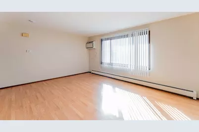 1440 Marengo Avenue #2E, Forest Park, IL 60130 - Photo 2