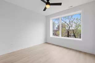 904 W Dakin St, Chicago, IL 60613 - Photo 14