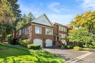843 Seminary Cir, Glen Ellyn, IL 60137 - Photo 1