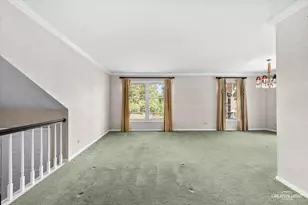 843 Seminary Cir, Glen Ellyn, IL 60137 - Photo 4